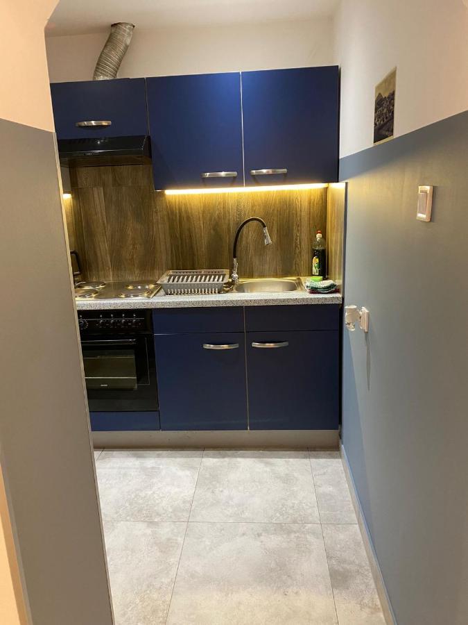 Walbrzych Blisko Teatru Apartment Luaran gambar
